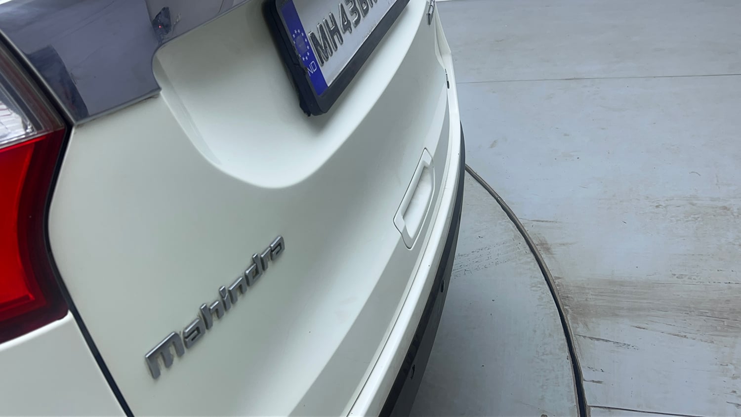 Used 2019 Mahindra Marazzo M6 7 STR Diesel Manual dents MINOR SCRATCH