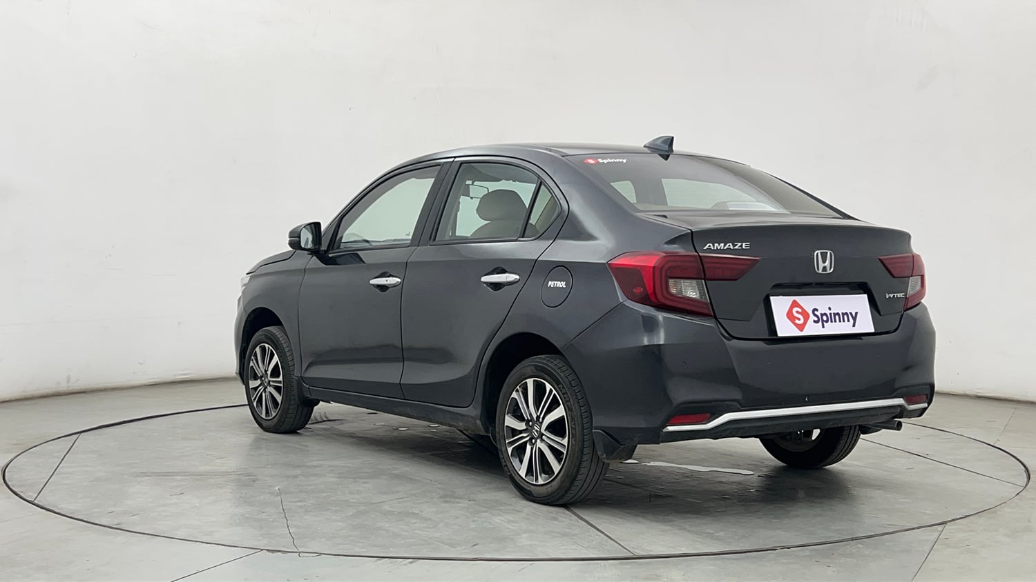 Used 2025 honda Amaze 2nd Generation VX 1.2 Petrol MT Petrol Manual exterior LEFT REAR CORNER VIEW