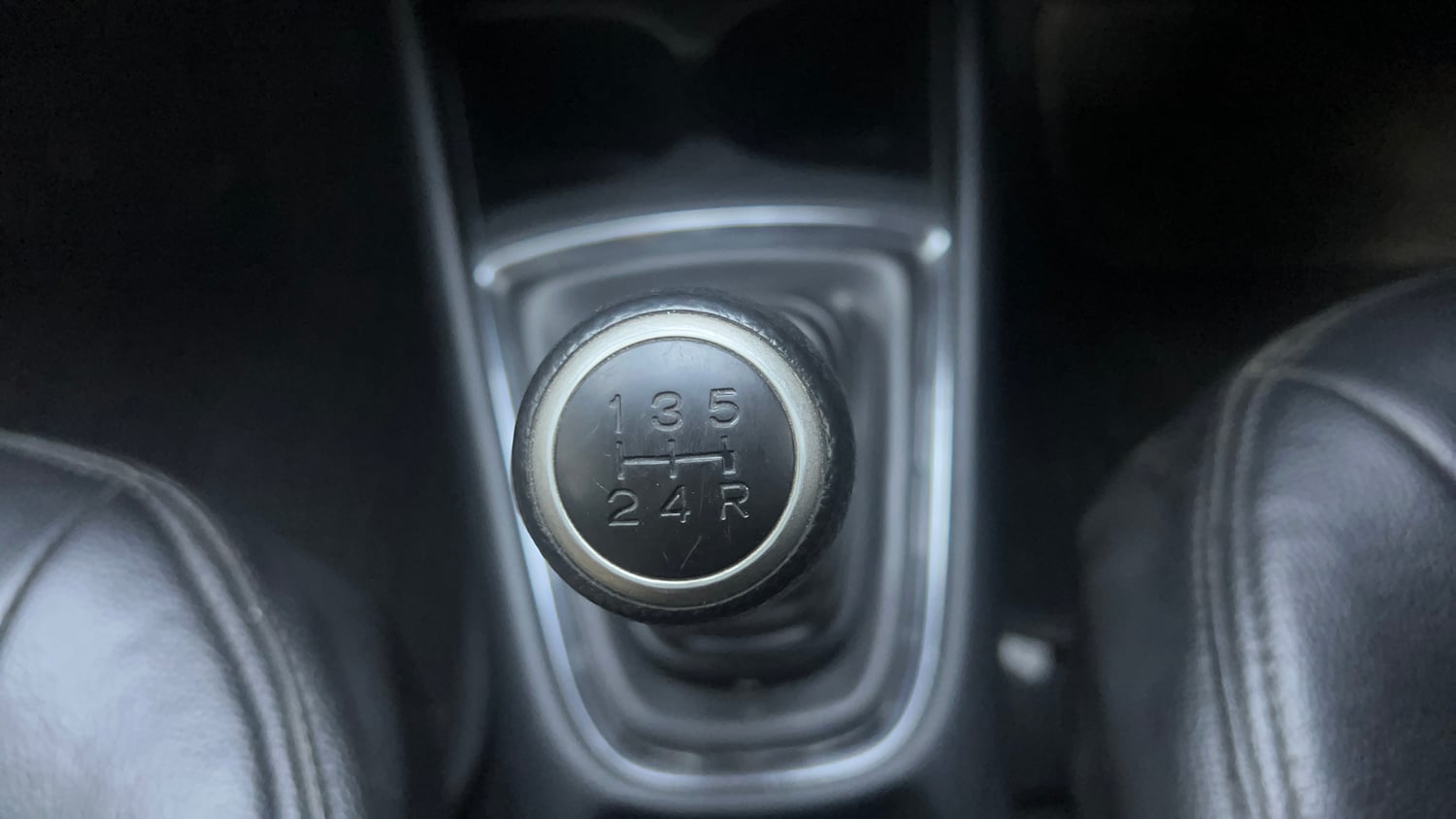 Used 2020 Honda Amaze 1.2 VX MT Petrol Petrol Manual interior GEAR  KNOB VIEW