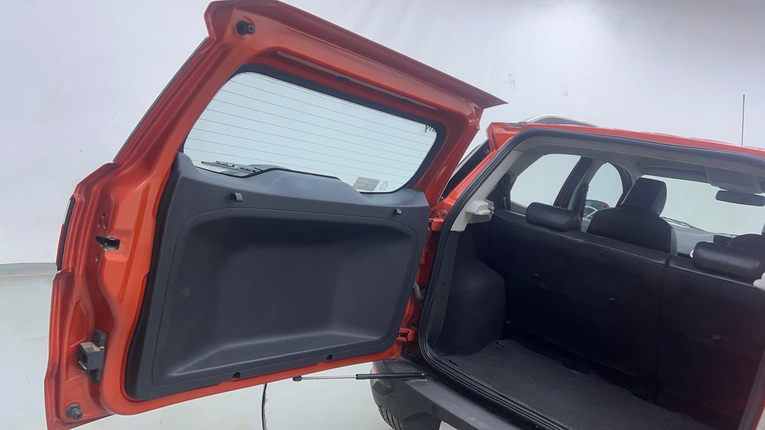 Used 2016 Ford EcoSport Titanium+ 1.5L TDCi Diesel Manual interior DICKY DOOR OPEN VIEW