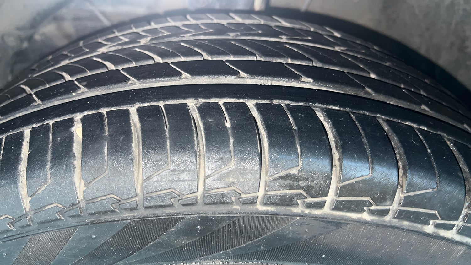 Used 2019 Maruti Suzuki Baleno Zeta Automatic Petrol Automatic tyres LEFT FRONT TYRE TREAD VIEW