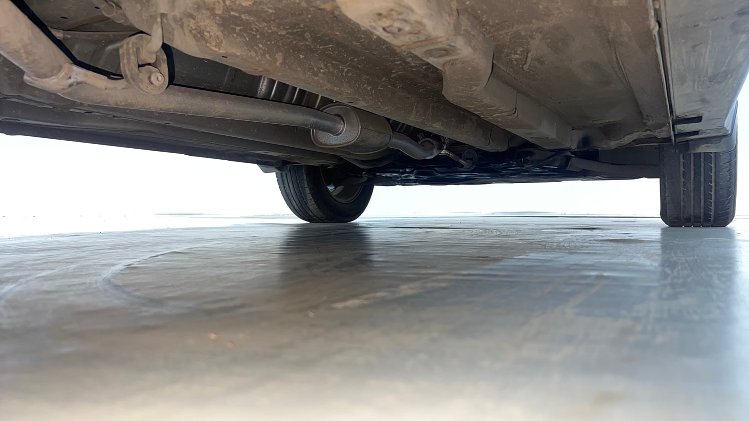 Used 2019 Hyundai Creta SX 1.6 Petrol Petrol Manual extra REAR RIGHT UNDERBODY VIEW