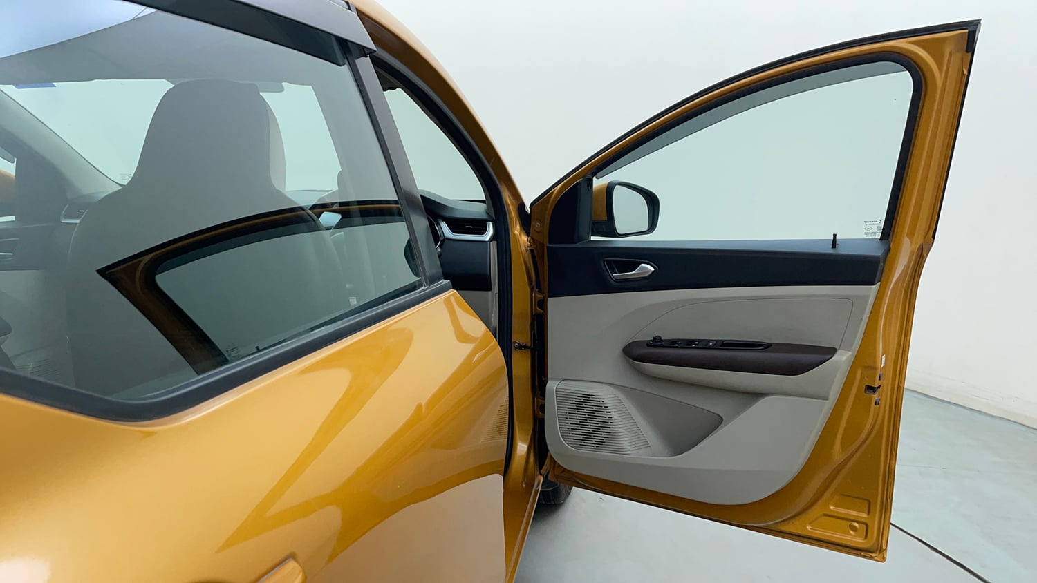 Used 2020 Renault Triber RXZ Petrol Manual interior RIGHT FRONT DOOR OPEN VIEW