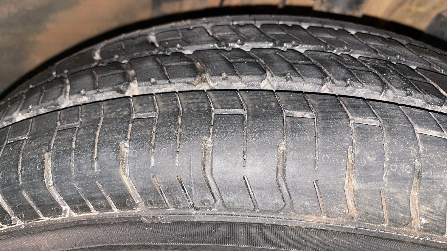 Used 2020 Renault Triber RXZ Petrol Manual tyres RIGHT FRONT TYRE TREAD VIEW