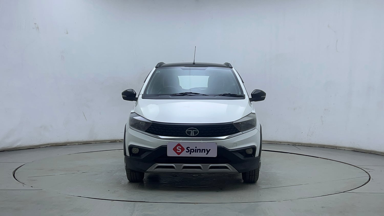 Used 2021 Tata Tiago NRG XZ MT Petrol Manual exterior FRONT VIEW