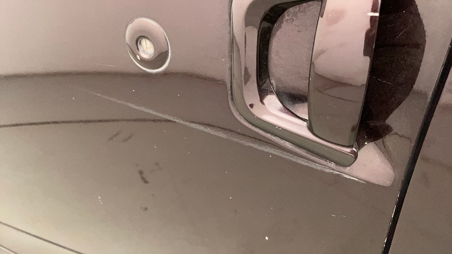 Used 2019 Mahindra XUV500 W7 Diesel Manual dents MINOR SCRATCH