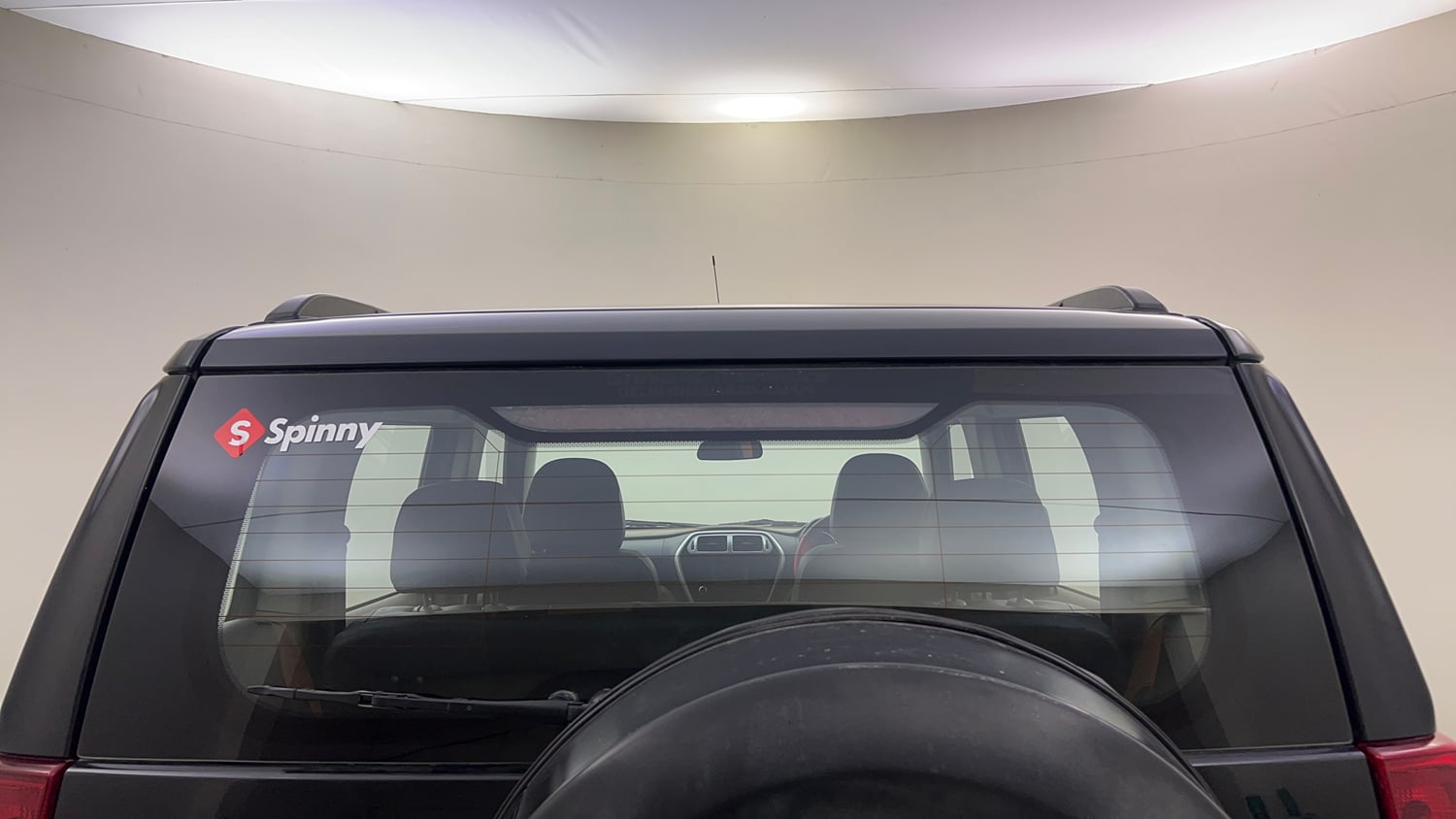Used 2016 Mahindra TUV300 T8 mHAWK100 Diesel Manual exterior BACK WINDSHIELD VIEW