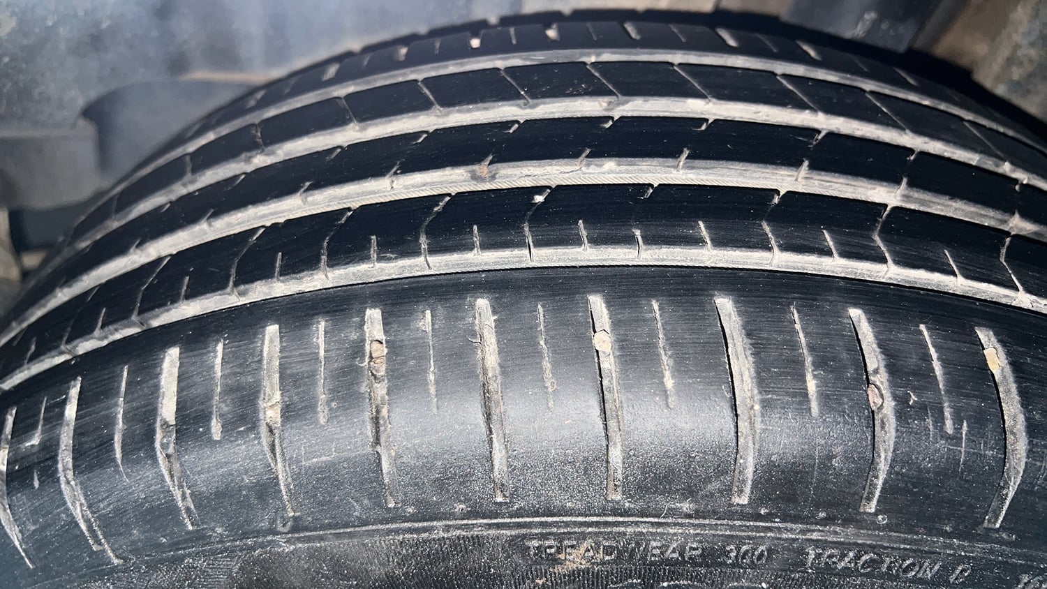 Used 2024 Maruti Suzuki Baleno Zeta MT Petrol Manual tyres LEFT REAR TYRE TREAD VIEW
