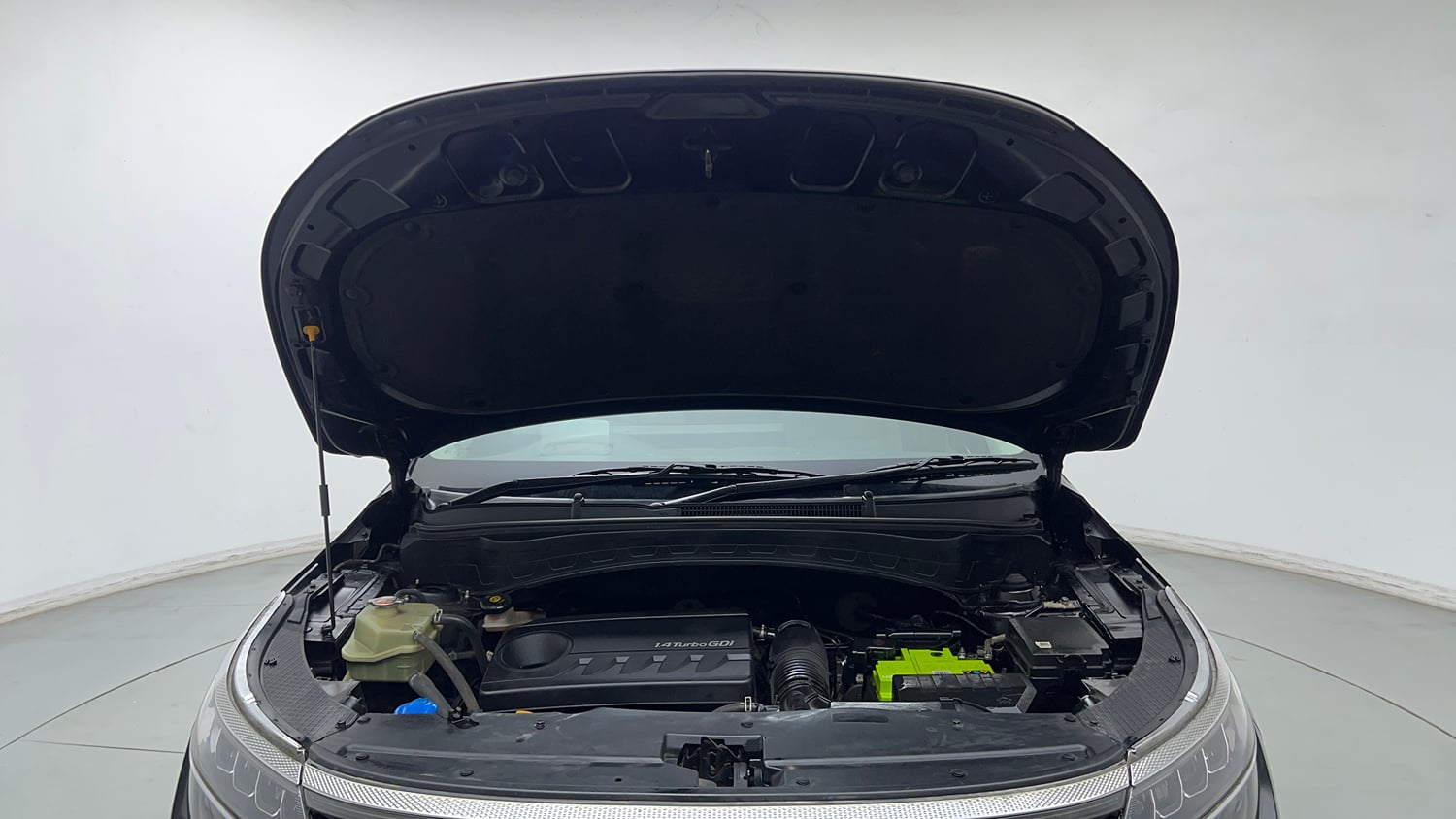 Used 2019 kia Seltos GTX Plus DCT 1.4 Petrol Automatic engine ENGINE & BONNET OPEN FRONT VIEW
