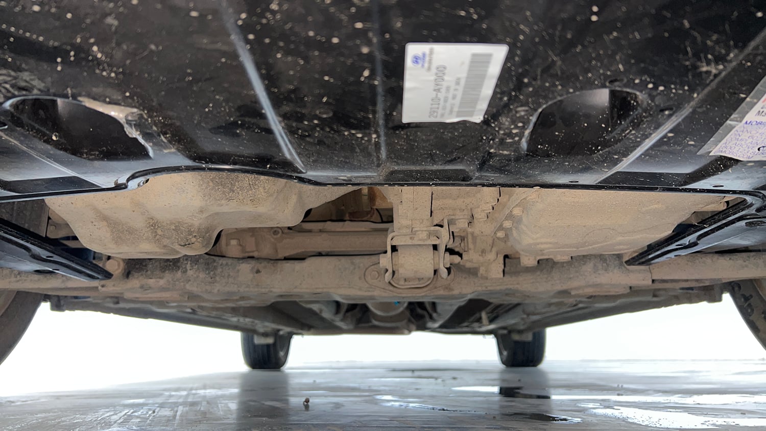 Used 2023 Hyundai Verna SX (O) 1.5 Petrol IVT Petrol Automatic extra FRONT LEFT UNDERBODY VIEW