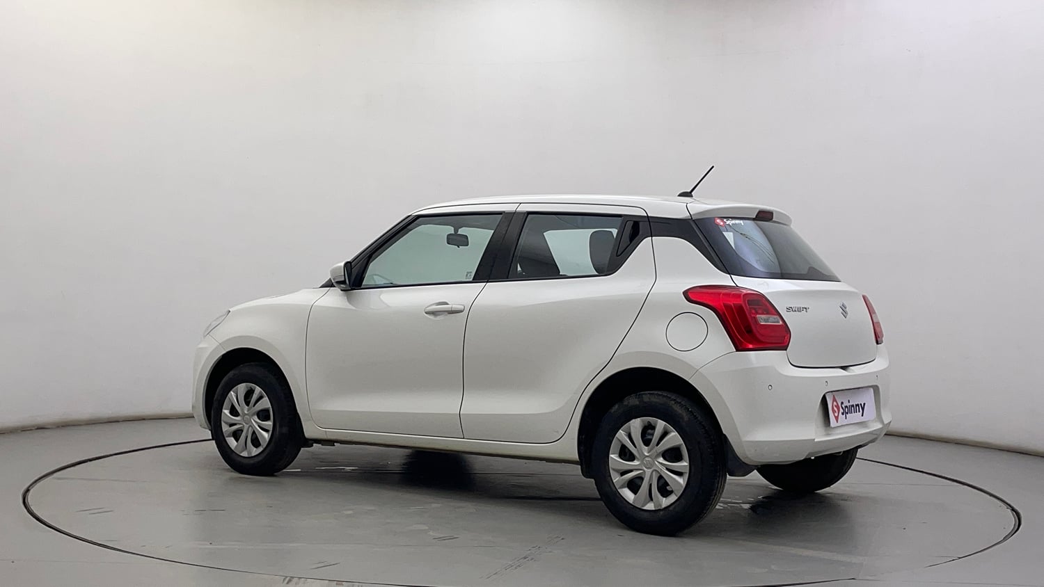 Used 2020 Maruti Suzuki Swift VXi AMT Petrol Automatic exterior LEFT REAR CORNER VIEW
