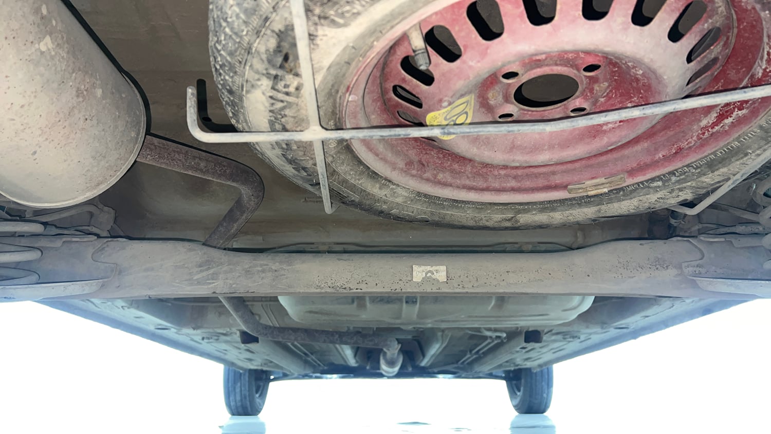 Used 2020 Renault Triber RXL Petrol Manual extra REAR UNDERBODY VIEW (TAKEN FROM REAR)