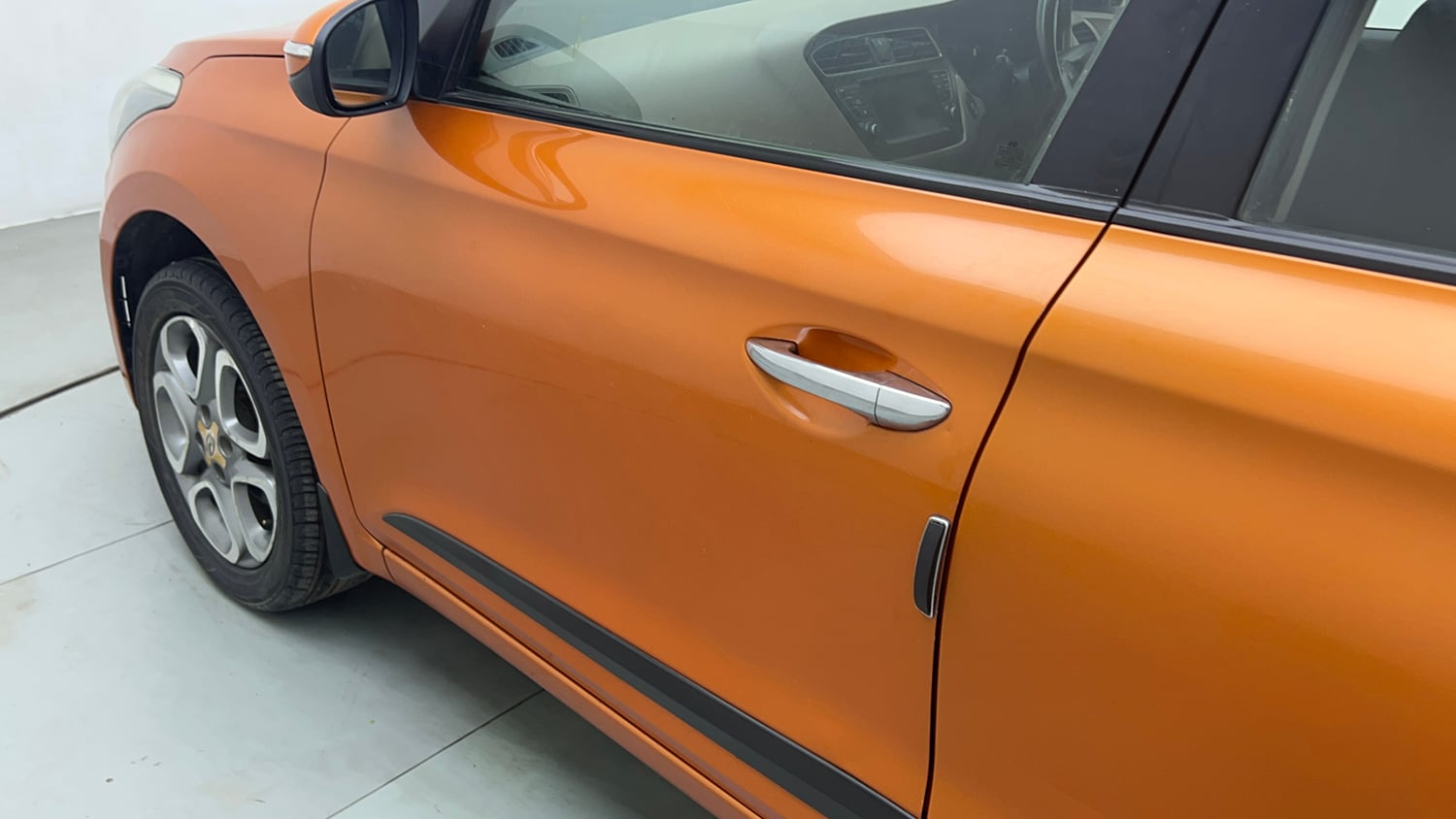 Used 2018 Hyundai Elite i20 Asta 1.4 (O) CRDi Diesel Manual dents MINOR DENT