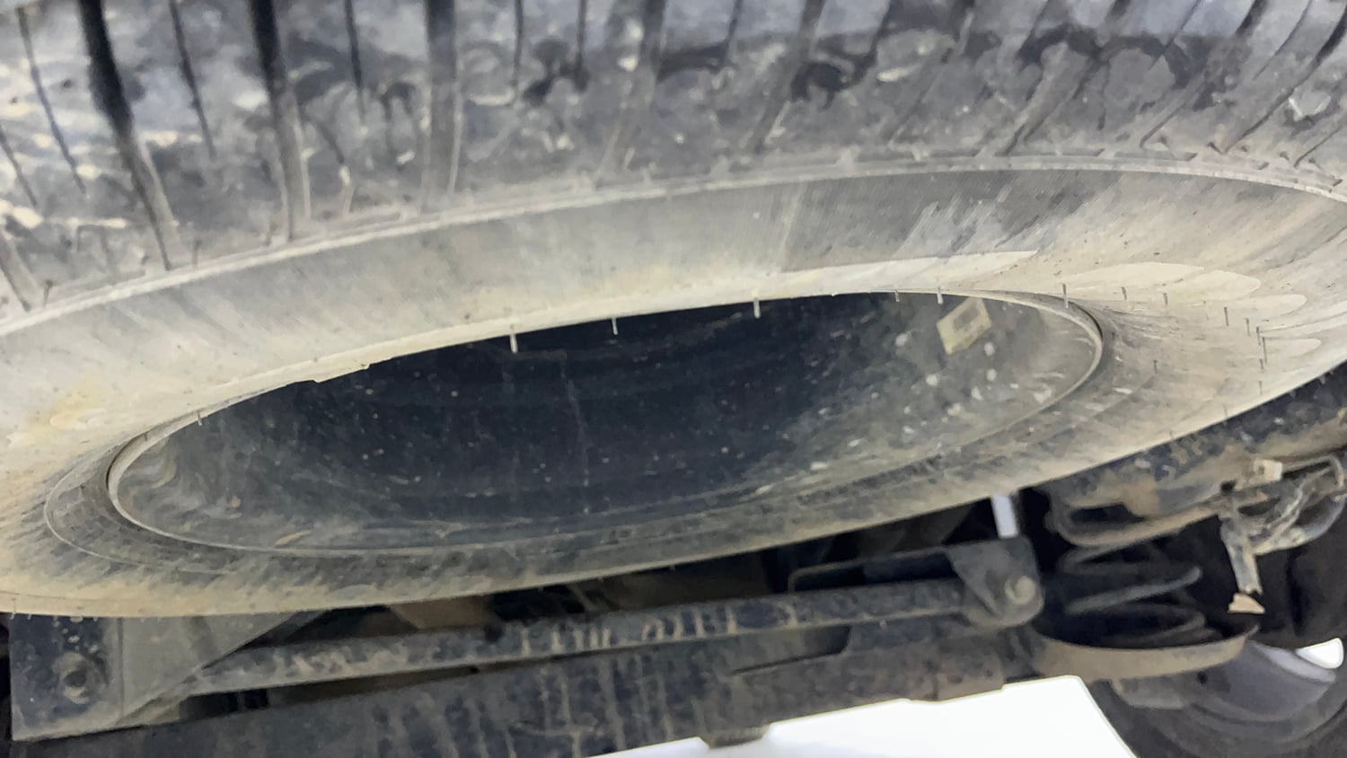 Used 2022 Tata Harrier XZ Plus Diesel Manual tyres SPARE TYRE VIEW