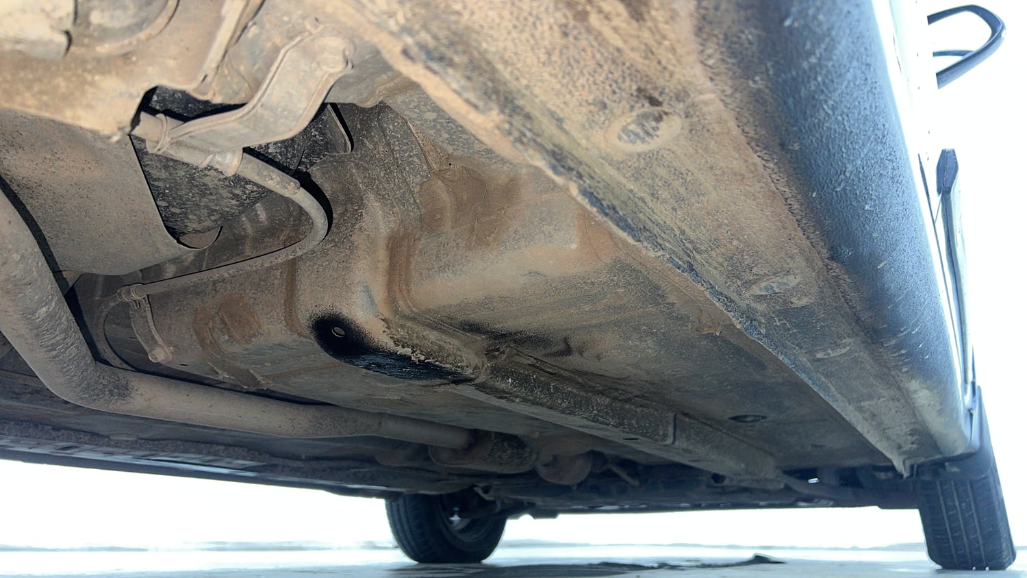 Used 2023 Hyundai Grand i10 Nios Sportz AMT 1.2 Kappa VTVT Petrol Automatic extra REAR RIGHT UNDERBODY VIEW