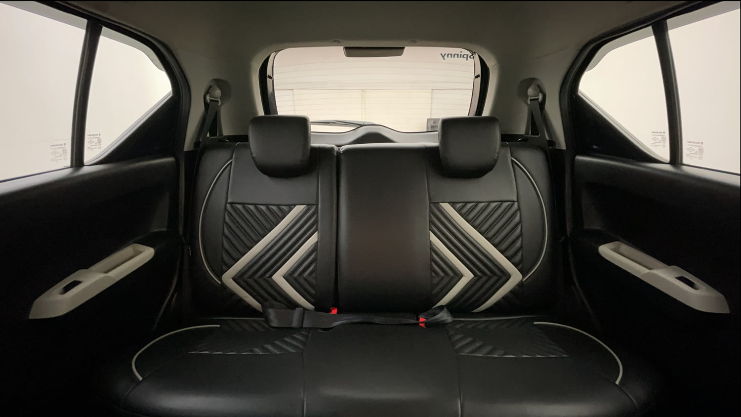 Used 2022 Maruti Suzuki Ignis Alpha 1.2 MT Petrol Manual interior REAR SEAT CONDITION VIEW