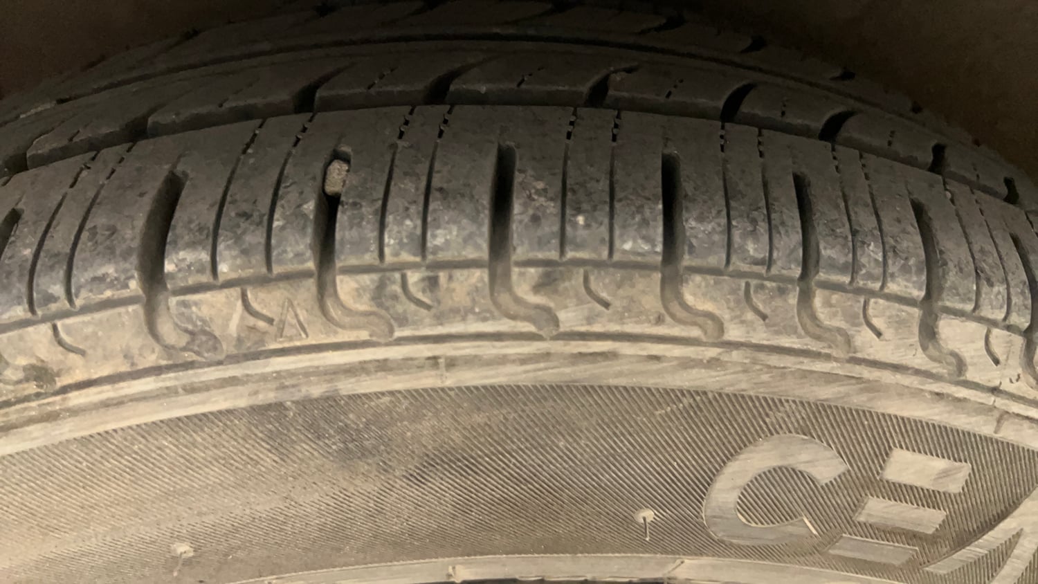 Used 2017 Maruti Suzuki Celerio VXI  CNG (Outside Fitted) Cng Manual tyres RIGHT REAR TYRE TREAD VIEW