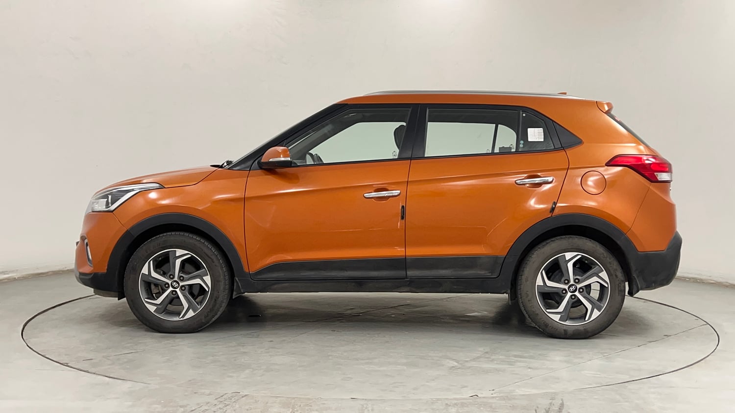 Used 2018 Hyundai Creta SX 1.6 AT Petrol Petrol Automatic exterior LEFT SIDE VIEW