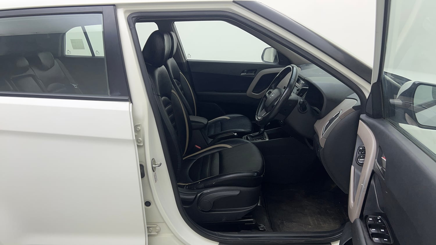 Used 2017 Hyundai Creta SX Plus 1.6 AT Petrol Petrol Automatic interior RIGHT SIDE FRONT DOOR CABIN VIEW