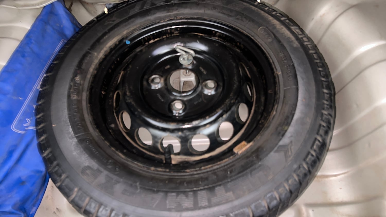 Used 2014 Maruti Suzuki Alto 800 Lxi Petrol Manual tyres SPARE TYRE VIEW