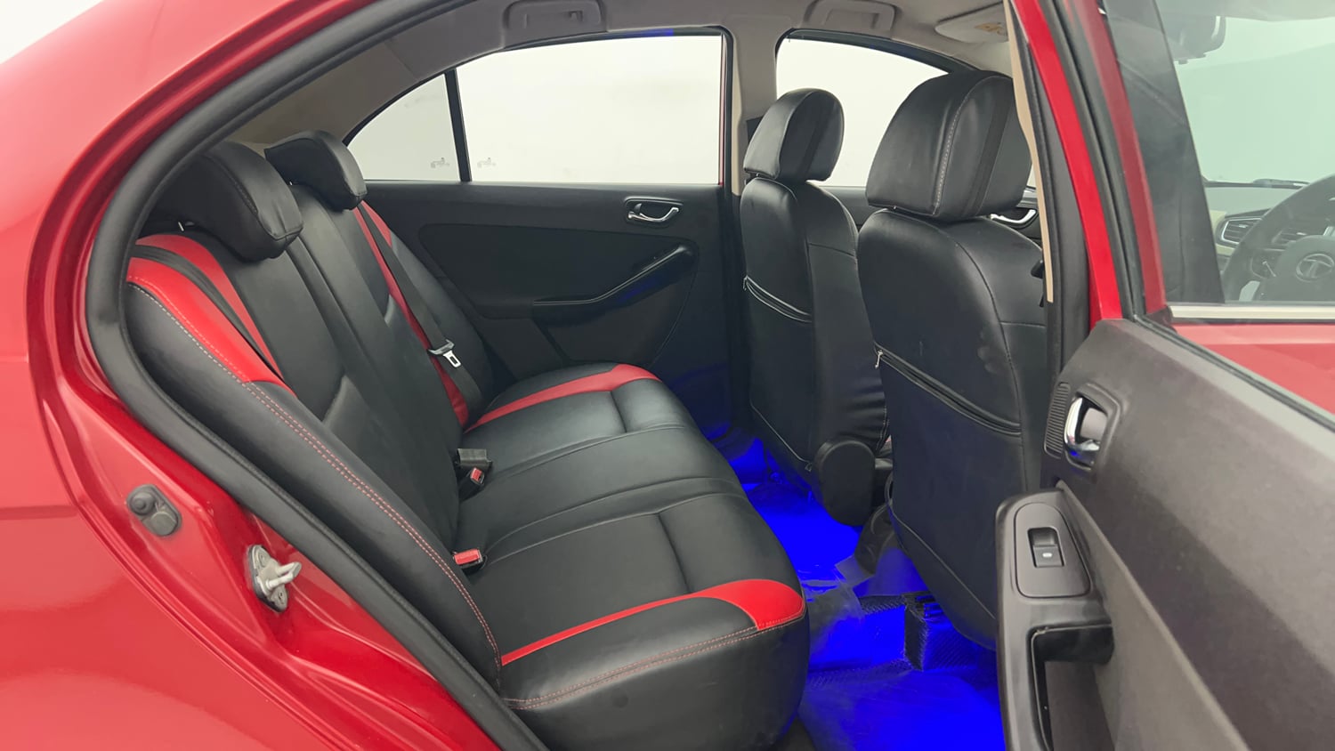 Used 2016 Tata Zest XT Petrol Petrol Manual interior RIGHT SIDE REAR DOOR CABIN VIEW