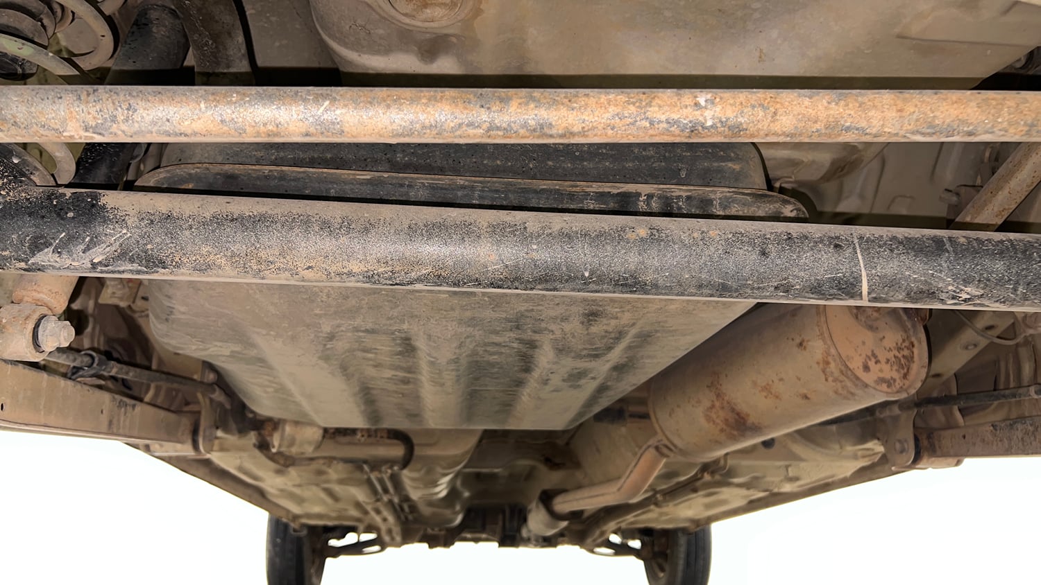 Used 2014 Maruti Suzuki Alto 800 Lxi Petrol Manual extra REAR UNDERBODY VIEW (TAKEN FROM REAR)