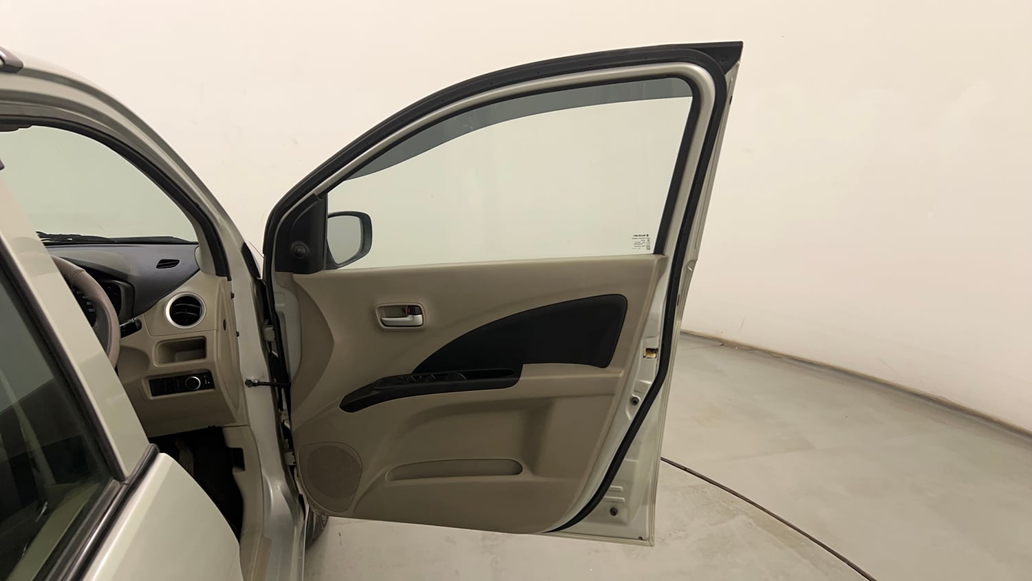 Used 2017 Maruti Suzuki Celerio VXI  CNG (Outside Fitted) Cng Manual interior RIGHT FRONT DOOR OPEN VIEW