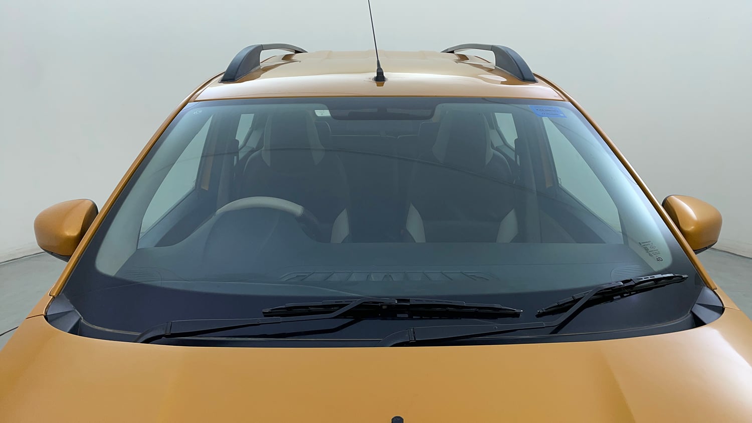 Used 2020 Renault Triber RXZ Petrol Manual exterior FRONT WINDSHIELD VIEW