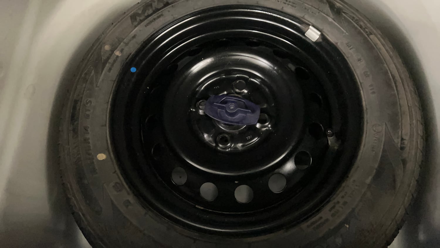 Used 2019 Maruti Suzuki Wagon R VXi 1.2 Petrol Manual tyres SPARE TYRE VIEW
