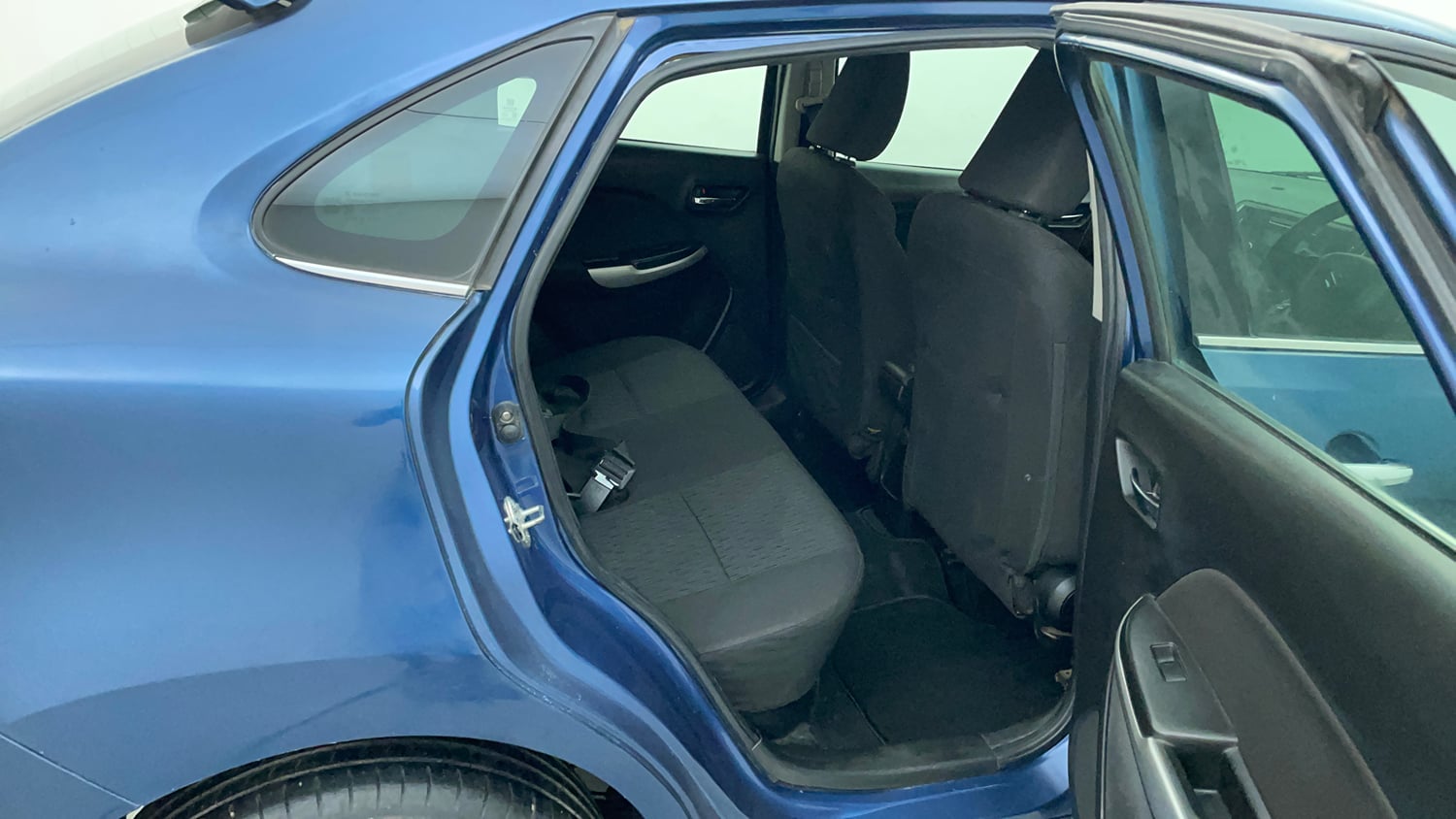 Used 2018 Maruti Suzuki Baleno Zeta 1.2 Petrol Manual interior RIGHT SIDE REAR DOOR CABIN VIEW