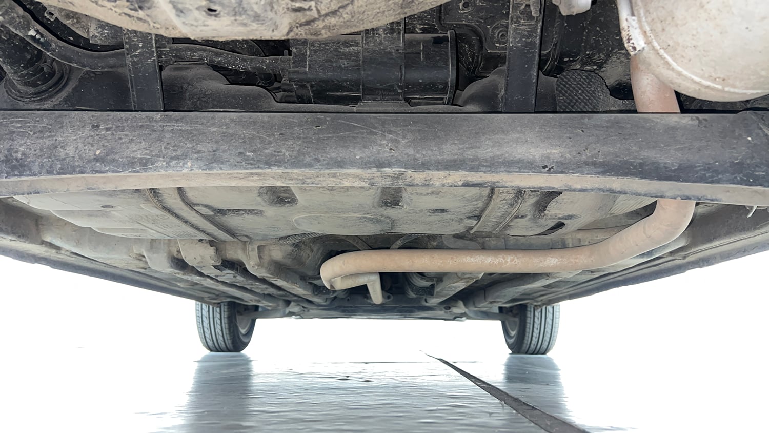 Used 2019 Hyundai Elite i20 Sportz Plus 1.2 Petrol Manual extra REAR UNDERBODY VIEW (TAKEN FROM REAR)