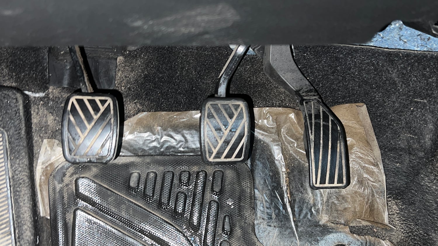 Used 2023 Maruti Suzuki Brezza ZXi Petrol Manual interior PEDALS VIEW