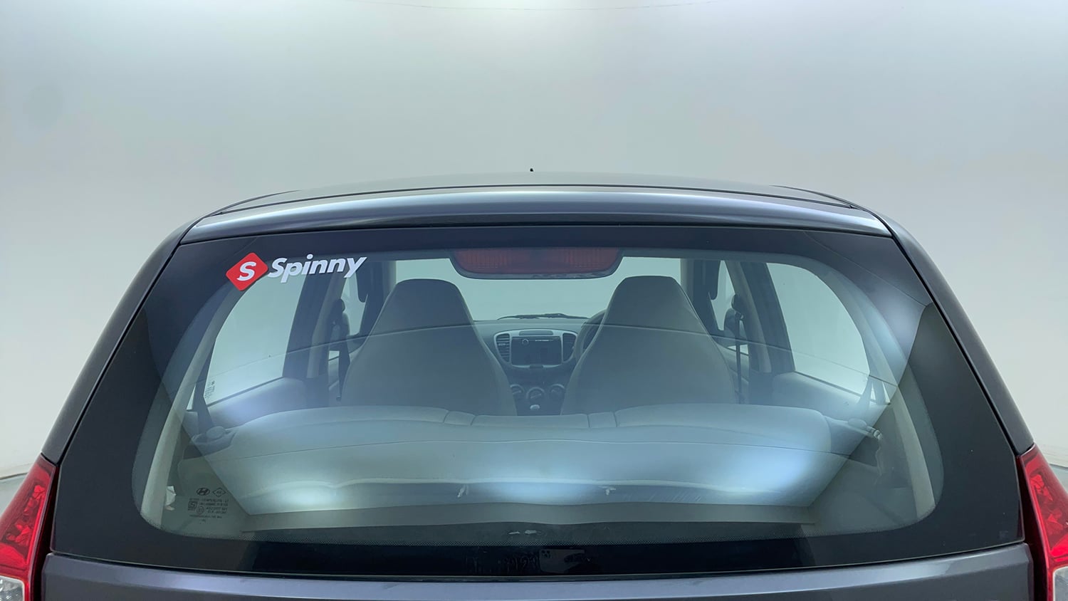 Used 2012 Hyundai i10 Magna 1.1 iRDE2 Petrol Manual exterior BACK WINDSHIELD VIEW