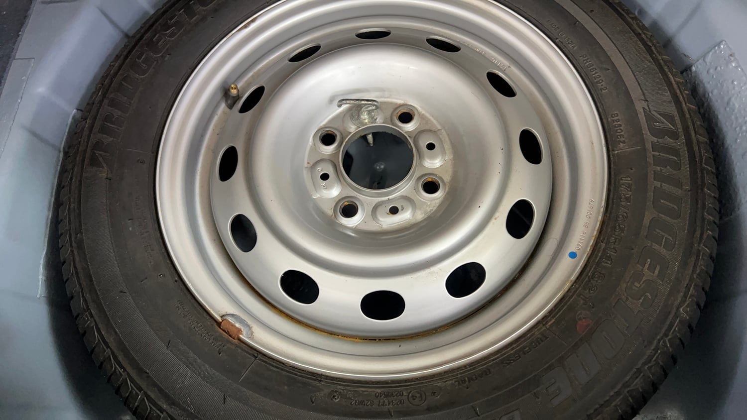 Used 2017 Tata Tiago Revotron XZ Petrol Manual tyres SPARE TYRE VIEW