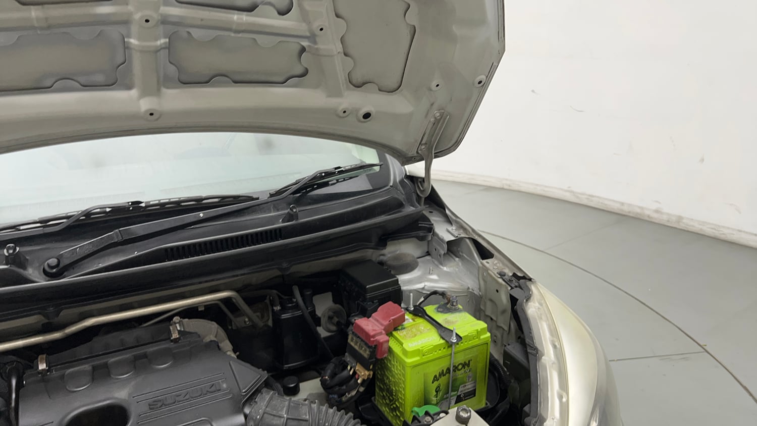 Used 2017 Maruti Suzuki Celerio ZXi AMT Petrol Automatic engine ENGINE LEFT SIDE HINGE & APRON VIEW
