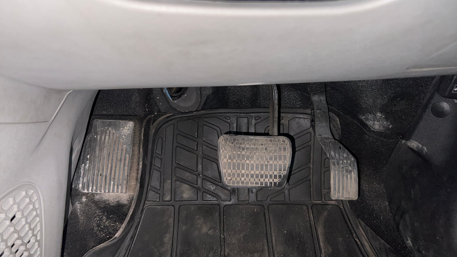 Used 2019 Tata Nexon XMA Petrol Petrol Automatic interior PEDALS VIEW