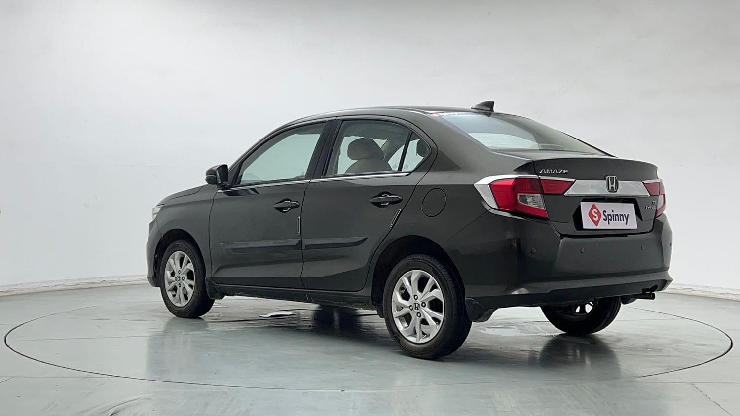 Used 2021 Honda Amaze 1.2 VX CVT Petrol Petrol Automatic exterior LEFT REAR CORNER VIEW
