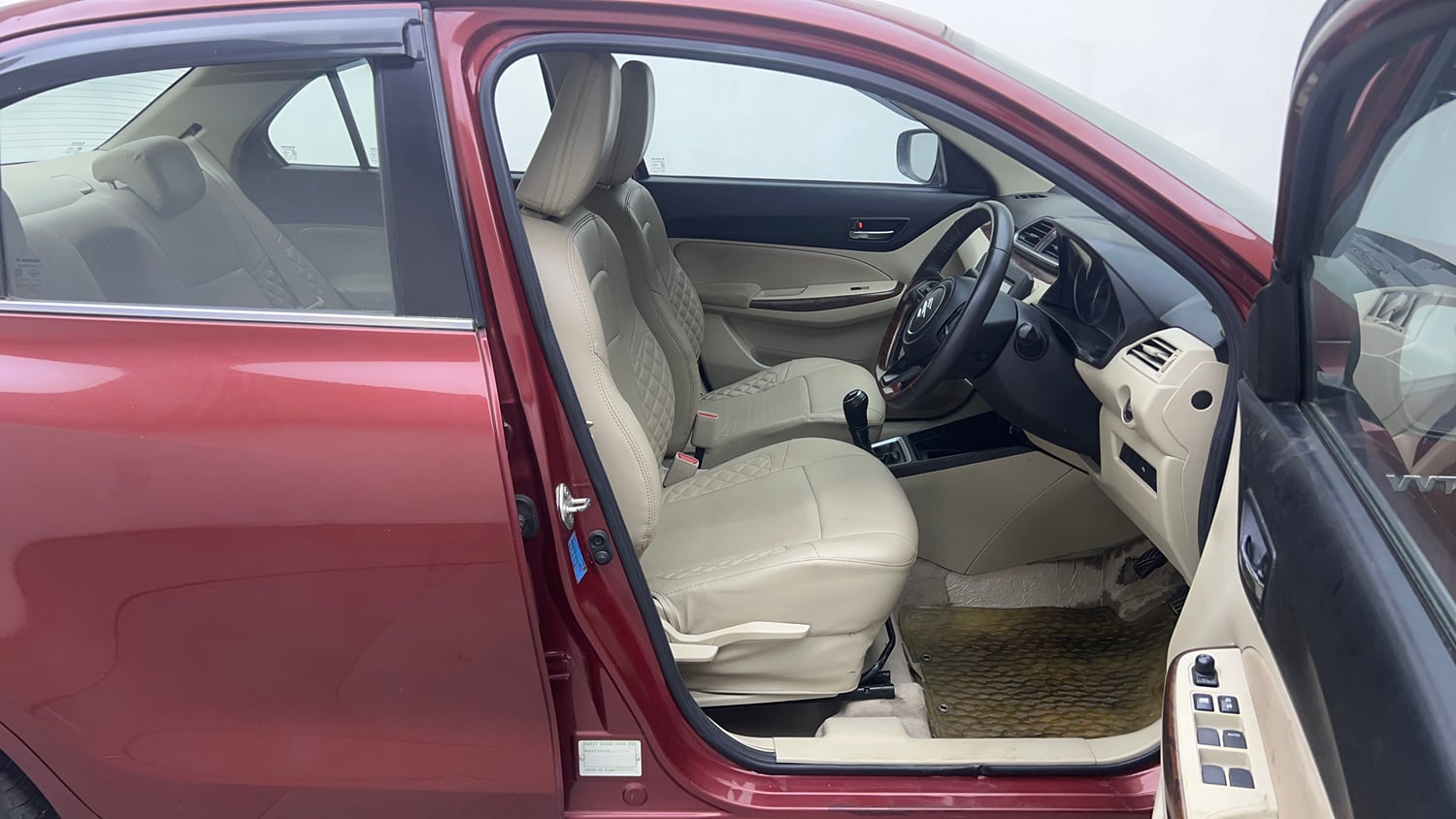 Used 2017 Maruti Suzuki Dzire ZXi Plus Petrol Manual interior RIGHT SIDE FRONT DOOR CABIN VIEW