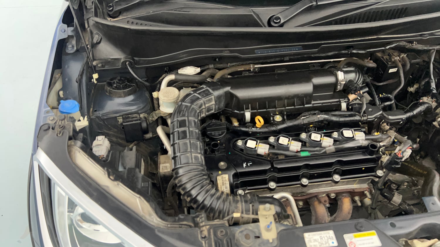 Used 2022 Maruti Suzuki Ignis Alpha 1.2 MT Petrol Manual engine ENGINE RIGHT SIDE VIEW