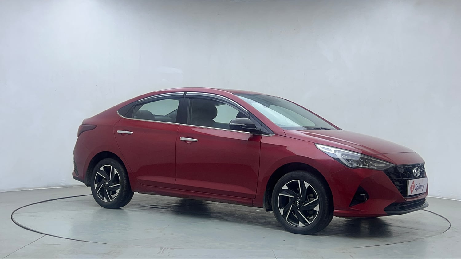 Used 2021 Hyundai Verna SX (O) 1.0 Turbo DCT Petrol Automatic exterior RIGHT FRONT CORNER VIEW
