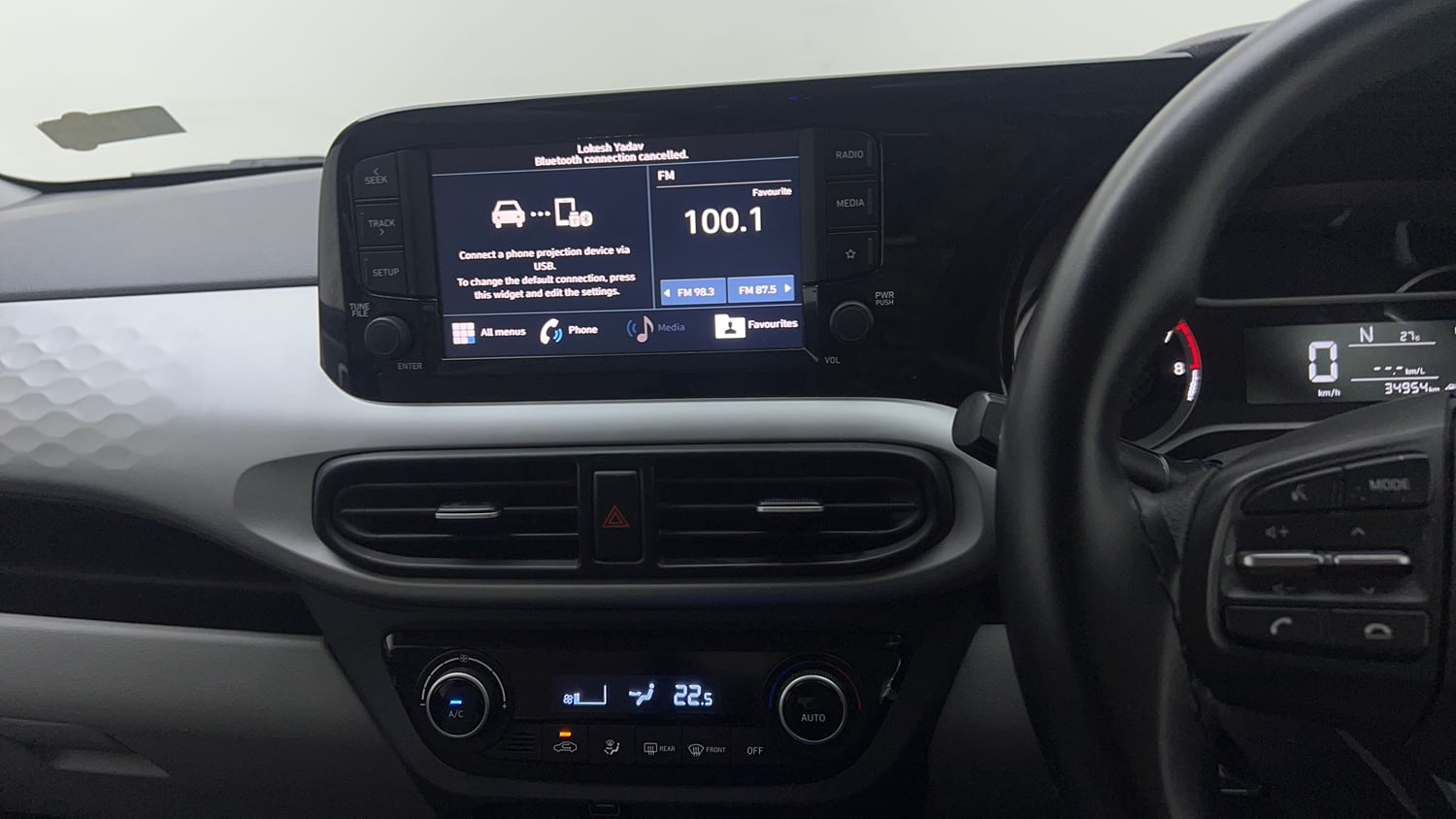 Used 2023 Hyundai Grand i10 Nios Sportz AMT 1.2 Kappa VTVT Petrol Automatic top_features Integrated (in-dash) music system
