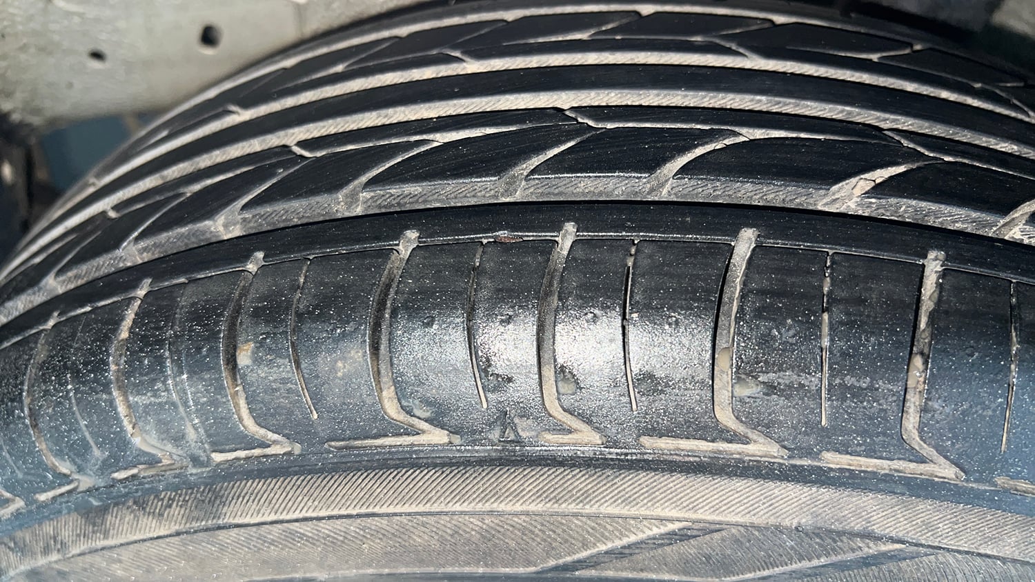 Used 2017 Maruti Suzuki Celerio ZXi AMT Petrol Automatic tyres LEFT REAR TYRE TREAD VIEW
