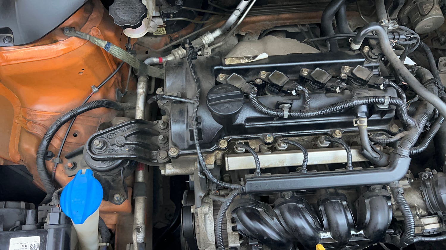 Used 2019 Hyundai Elite i20 Sportz Plus 1.2 Petrol Manual engine ENGINE RIGHT SIDE VIEW