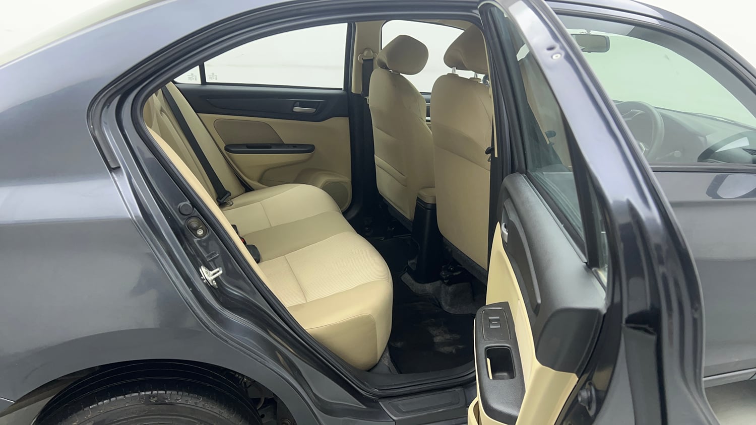 Used 2022 Honda Amaze S MT 1.2 Petrol Petrol Manual interior RIGHT SIDE REAR DOOR CABIN VIEW
