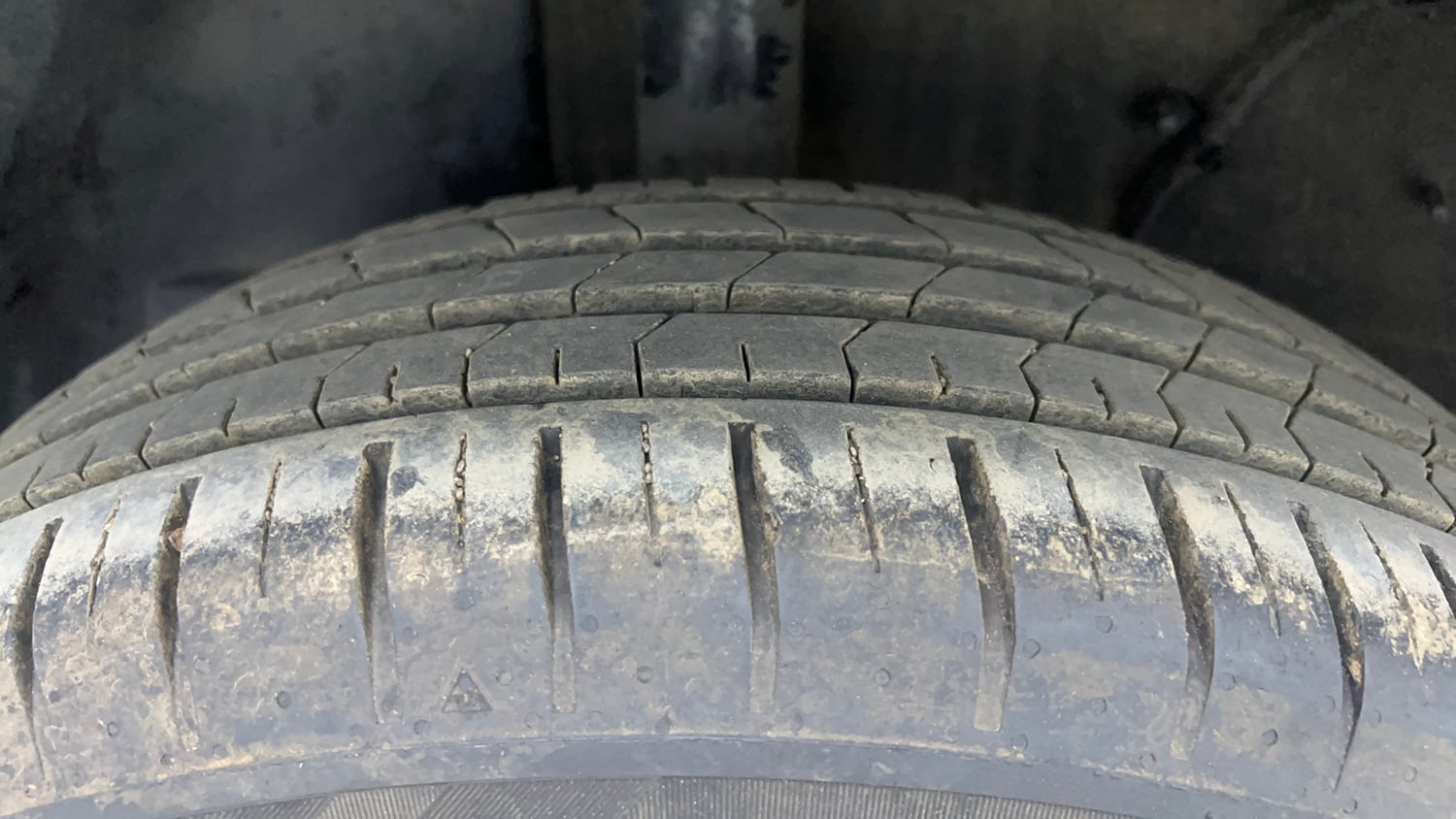 Used 2024 Tata Punch Creative Dual Tone MT Sunroof Petrol Manual tyres RIGHT REAR TYRE TREAD VIEW