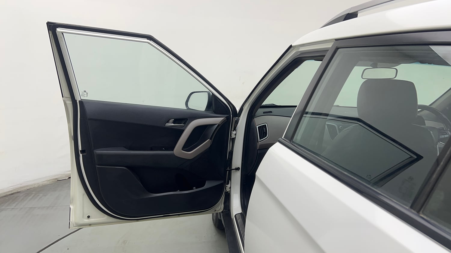 Used 2017 Hyundai Creta SX Plus 1.6 AT Petrol Petrol Automatic interior LEFT FRONT DOOR OPEN VIEW