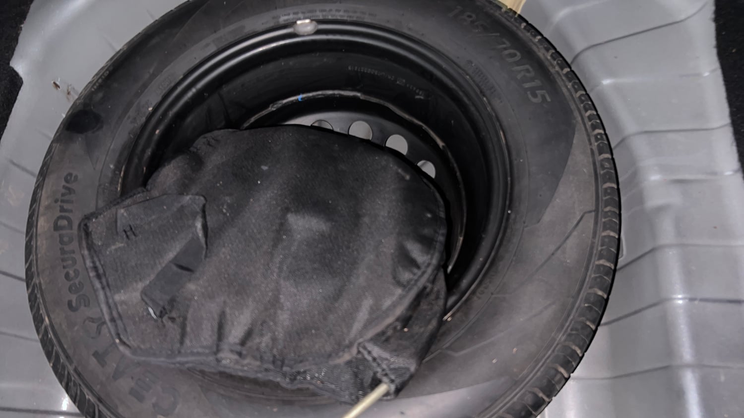 Used 2023 Tata Punch Pure MT Petrol Manual tyres SPARE TYRE VIEW
