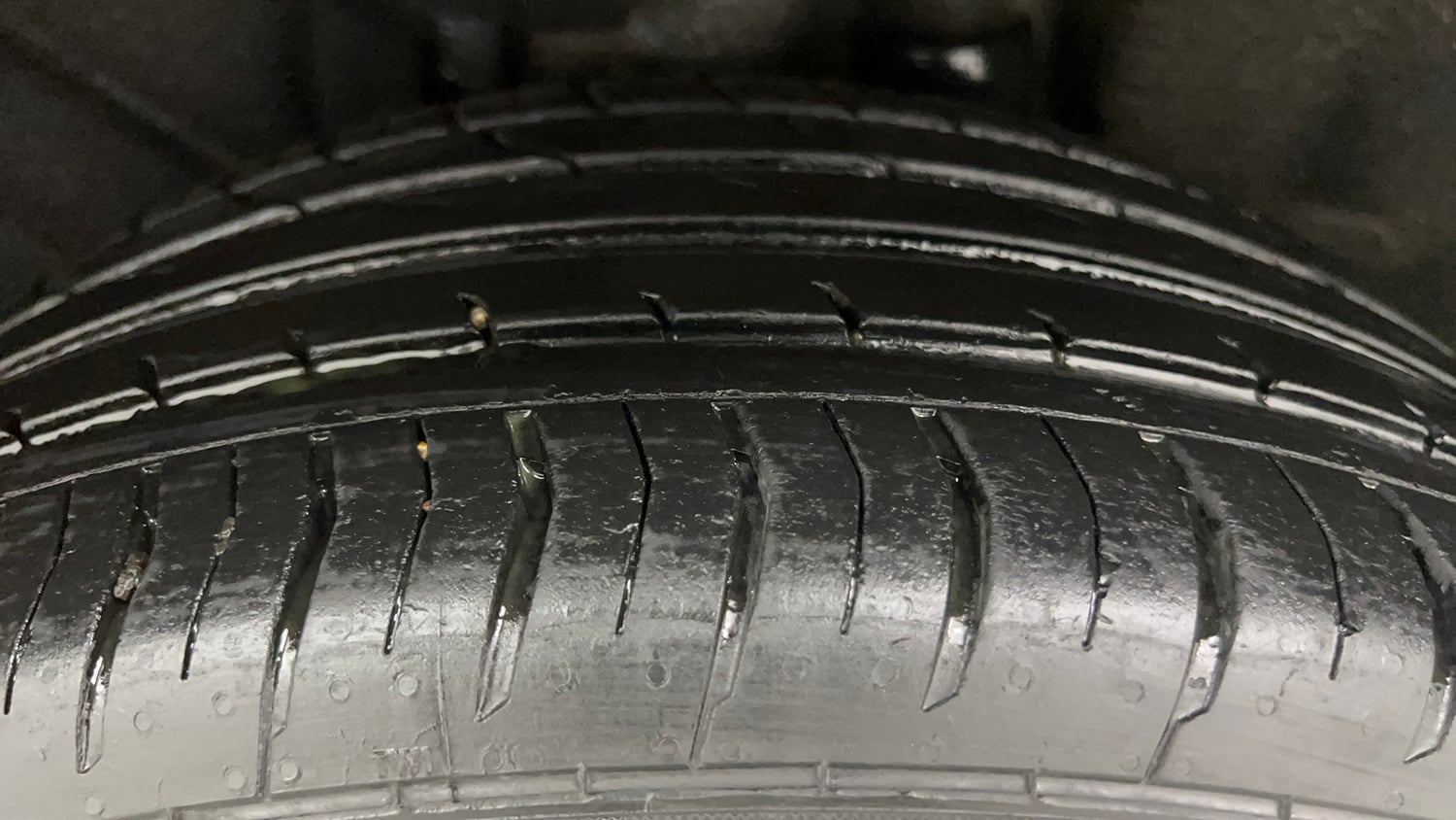 Used 2021 BMW X1 sDrive20d xLine Diesel Automatic tyres LEFT REAR TYRE TREAD VIEW