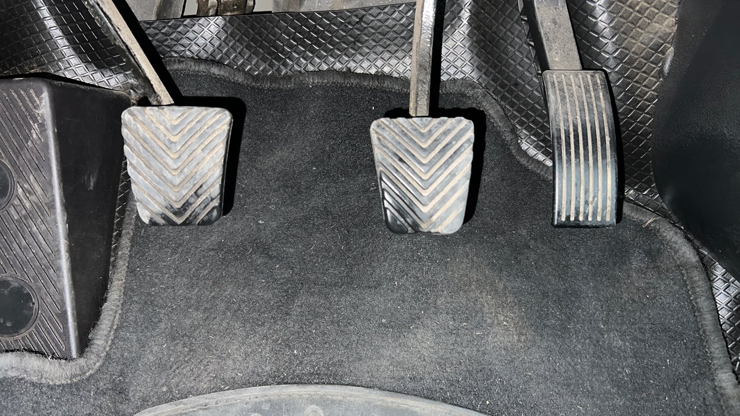 Used 2019 Hyundai Elite i20 Sportz Plus 1.2 Petrol Manual interior PEDALS VIEW