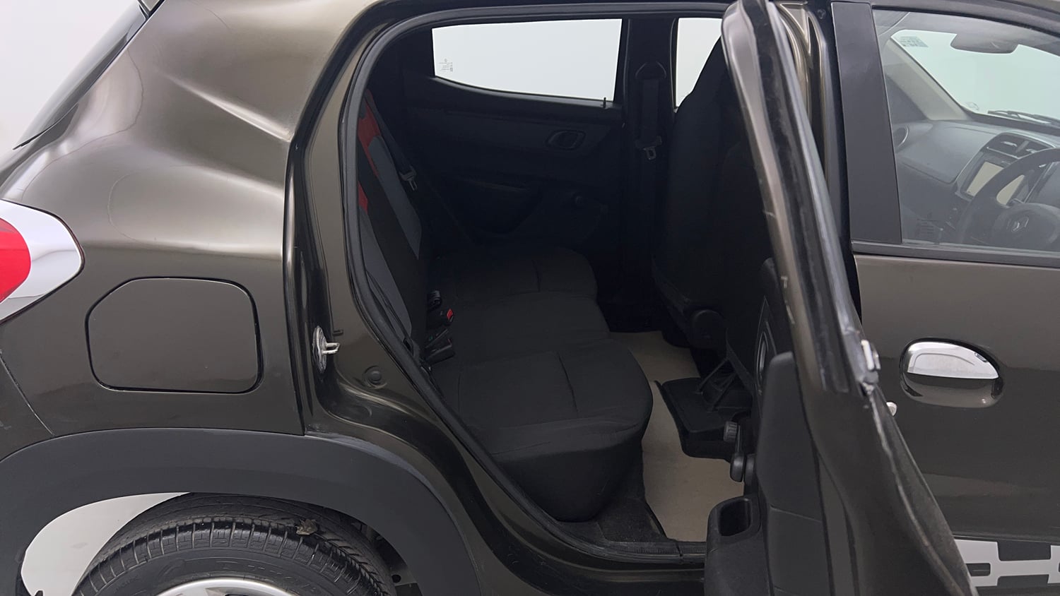 Used 2017 Renault Kwid 1.0 RXT Opt Petrol Manual interior RIGHT SIDE REAR DOOR CABIN VIEW